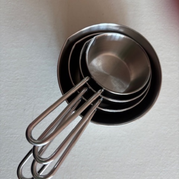 Stainless Steel Measuring Cups - Picture 2 of 3